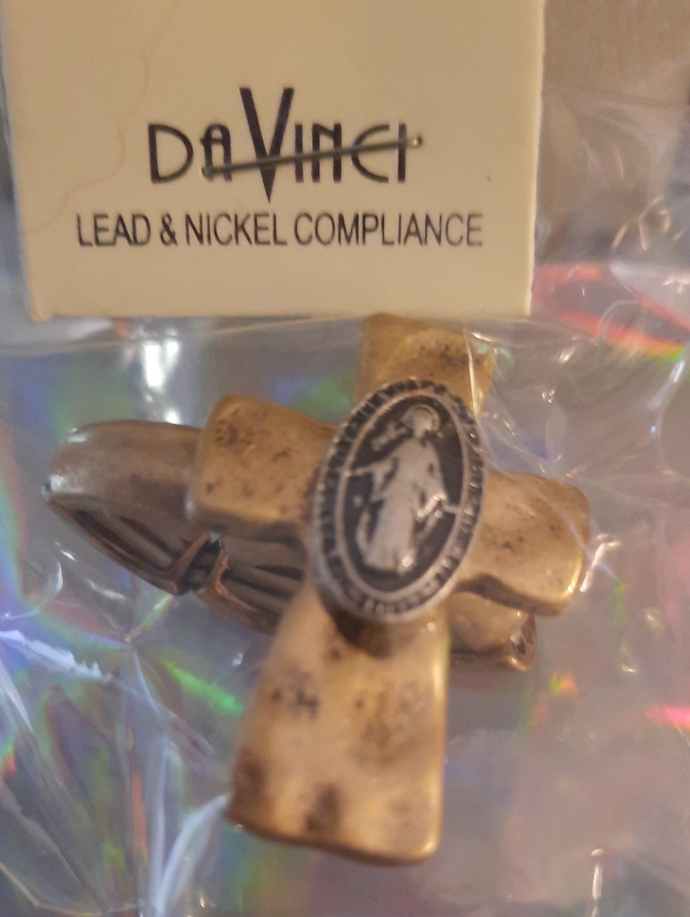 DaVinci Gold Tone Cross Ring with Religious Medallion